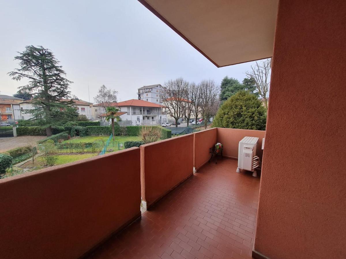 Appartamento La Finestra Sul Parco Далмине Екстериор снимка