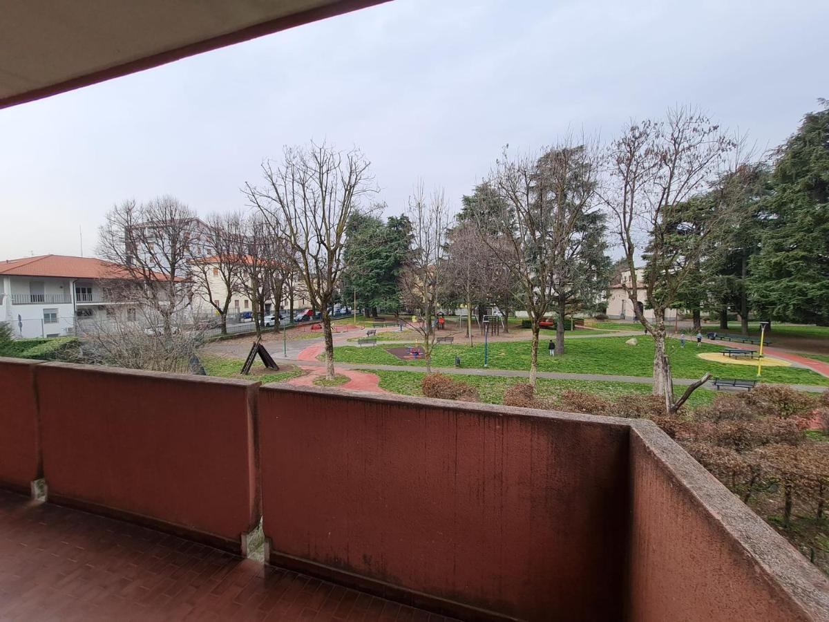 Appartamento La Finestra Sul Parco Далмине Екстериор снимка